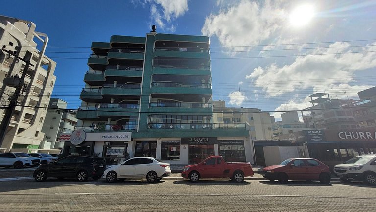 Cobertura 3 quartos para 8 pessoas, pertinho da praia !
