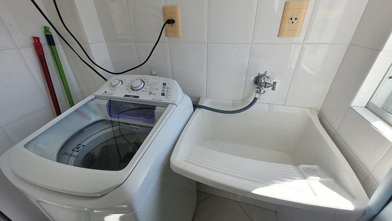 B103 - Apto para 05 pessoas em Bombinhas + piscina