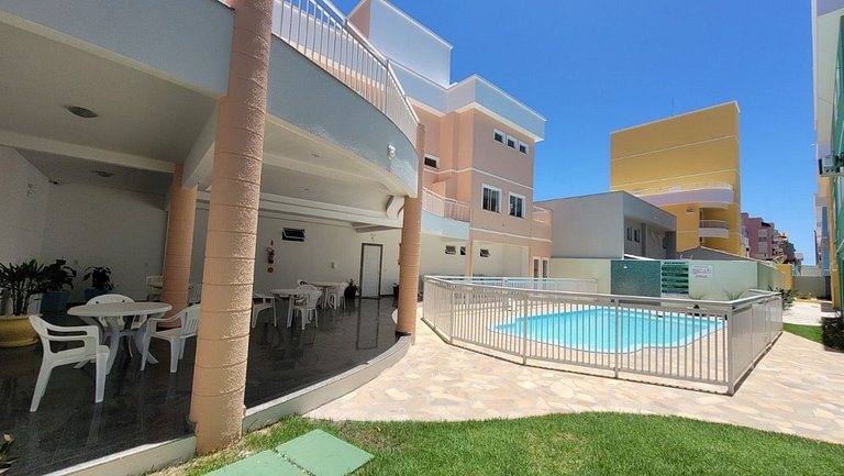 B720 - Apartamento 2 quartos em cond. com piscina