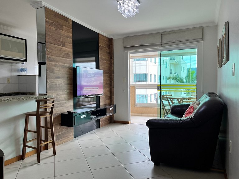 B956 - Apartamento 2 quartos p/6 pessoas em Bombas