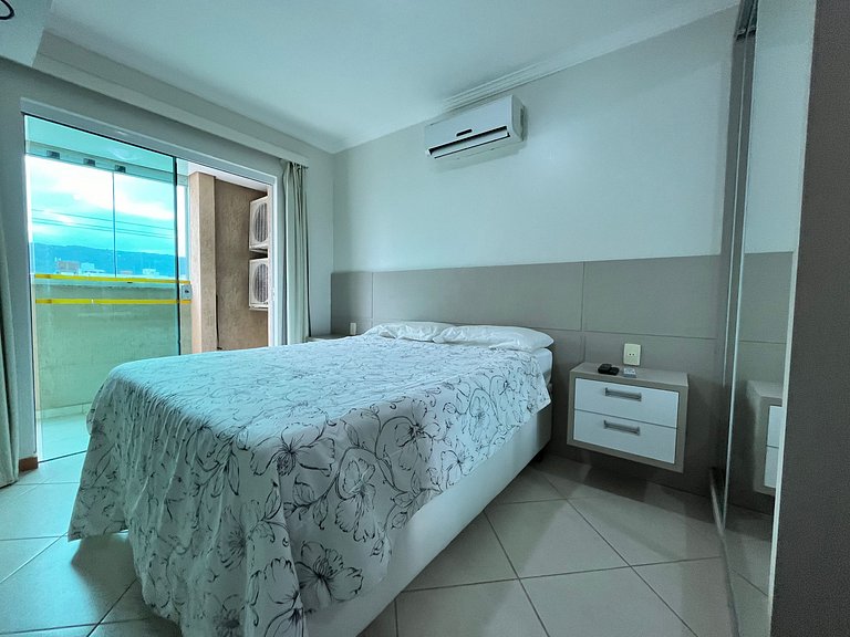 B956 - Apartamento 2 quartos p/6 pessoas em Bombas