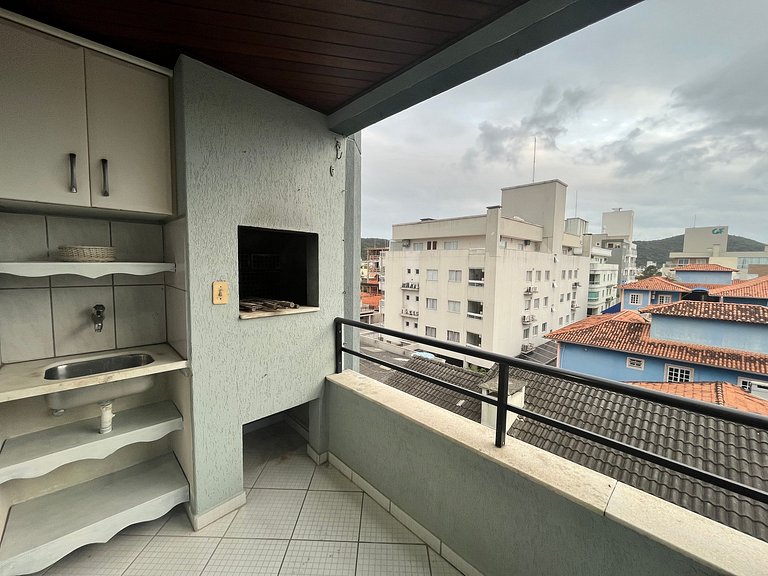 B070 - Apto 2 quartos para 7 pessoas em Bombinhas